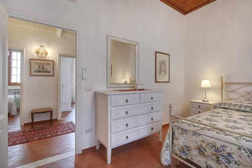 Santa Croce Elegant With Garage Appartement Florence Buitenkant foto