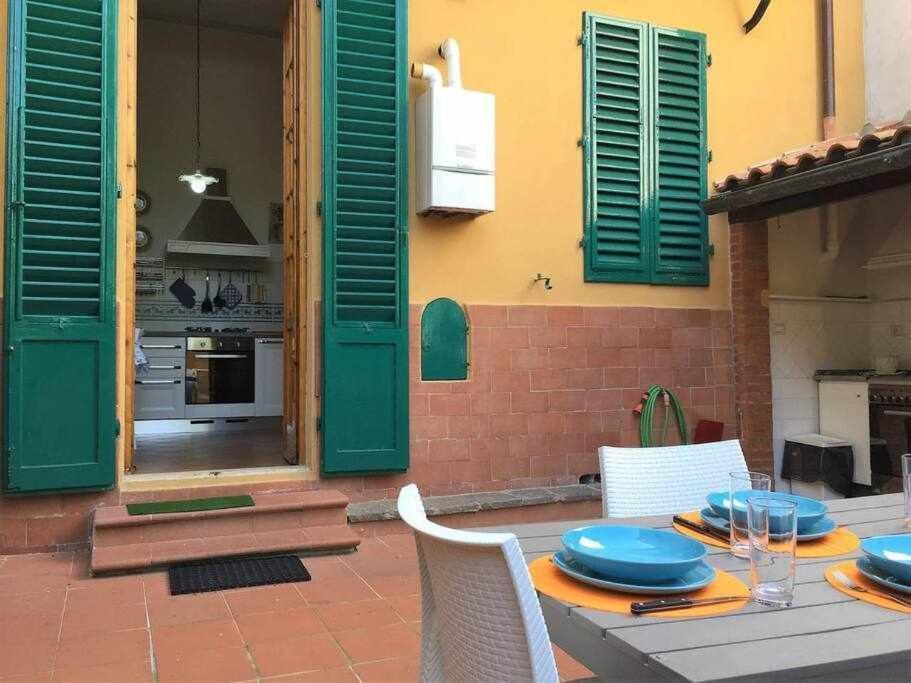 Santa Croce Elegant With Garage Appartement Florence Buitenkant foto