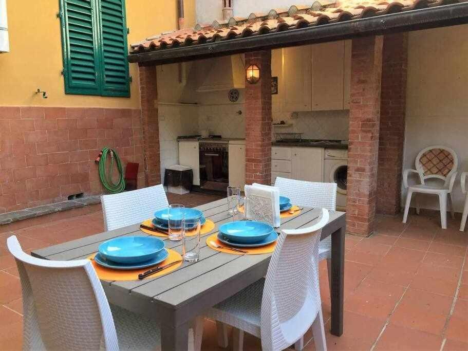 Santa Croce Elegant With Garage Appartement Florence Buitenkant foto